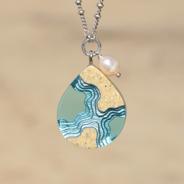 Tombolo beach necklace with pearl